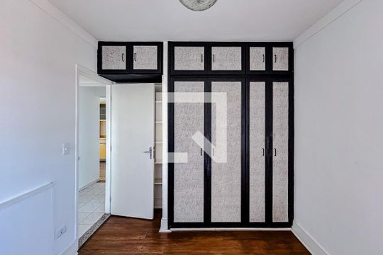 Quarto 1 de apartamento para alugar com 2 quartos, 74m² em Penha de França, São Paulo