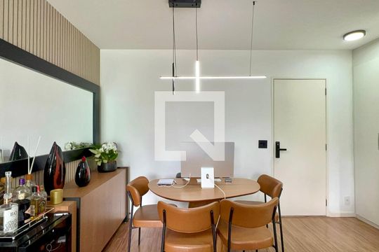 Sala de apartamento à venda com 1 quarto, 46m² em Pinheiros, São Paulo