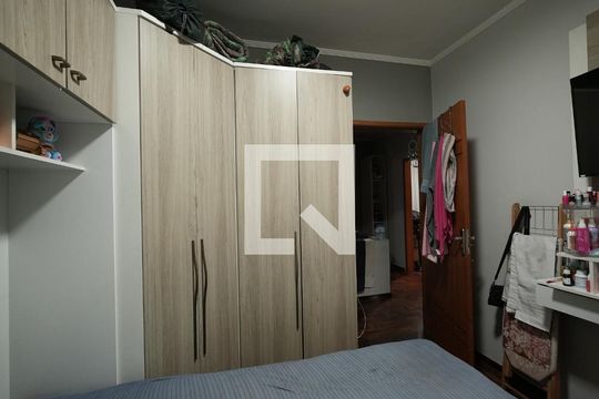 Quarto 1 de casa para alugar com 4 quartos, 205m² em Vila Guaraciaba, Santo André