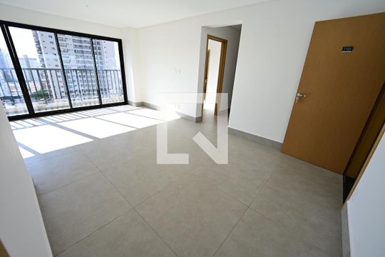 Apartamento para alugar com 3 quartos, 100m² em Setor Bueno, Goiânia