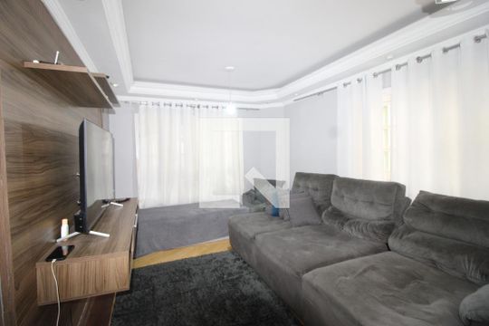 Sala de casa à venda com 3 quartos, 280m² em Vila Rosaria, São Paulo