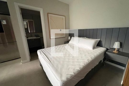Sala/Quarto de kitnet/studio para alugar com 1 quarto, 79m² em Campeche, Florianópolis