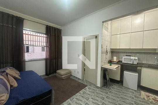 Kitnet de apartamento para alugar com 1 quarto, 32m² em Centro, São Vicente