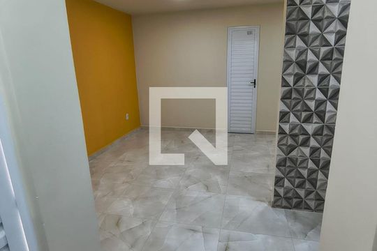 Sala de apartamento para alugar com 2 quartos, 60m² em Taquara, Rio de Janeiro