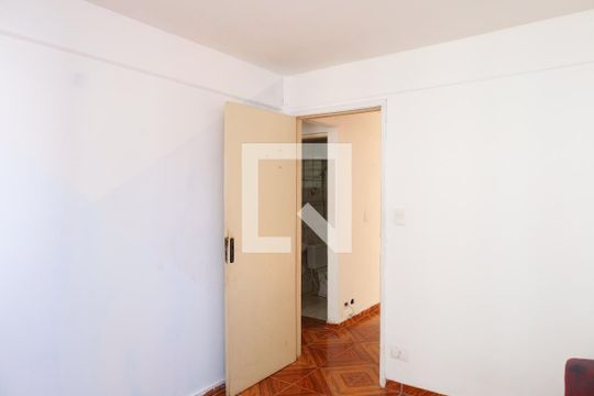 Quarto 1 de apartamento à venda com 2 quartos, 52m² em Jardim Marilu, São Paulo