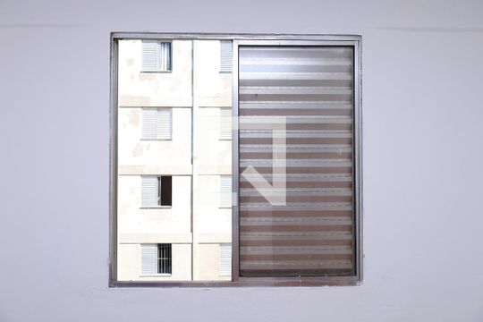 Quarto 1 de apartamento à venda com 2 quartos, 52m² em Jardim Marilu, São Paulo
