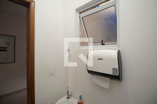Lavabo de casa à venda com 3 quartos, 121m² em Vila Dona Augusta, São Paulo