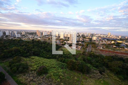 Apartamento para alugar com 3 quartos, 93m² em Vila Rosa, Goiânia