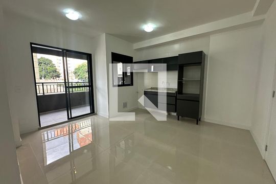 Sala de apartamento para alugar com 2 quartos, 48m² em Vila Engenho Novo, Barueri