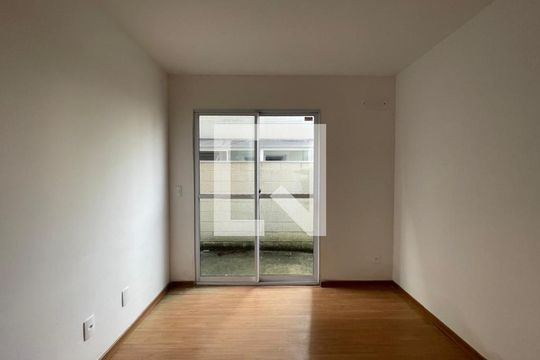 Apartamento à venda com 2 quartos, 54m² em Santos Dumont, São Leopoldo