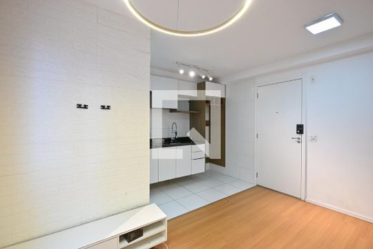 Sala de apartamento para alugar com 2 quartos, 41m² em Jardim Celeste, São Paulo