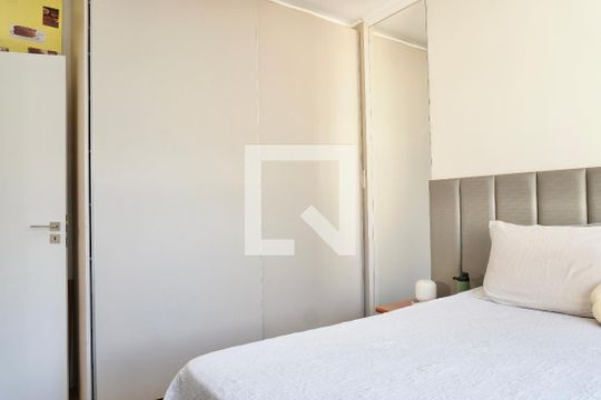Quarto 1 de apartamento para alugar com 2 quartos, 65m² em Cruzeiro, Belo Horizonte