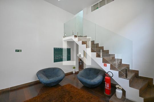 Hall de Entrada de casa para alugar com 6 quartos, 690m² em Jardim Vitoria Regia (zona Oeste), São Paulo