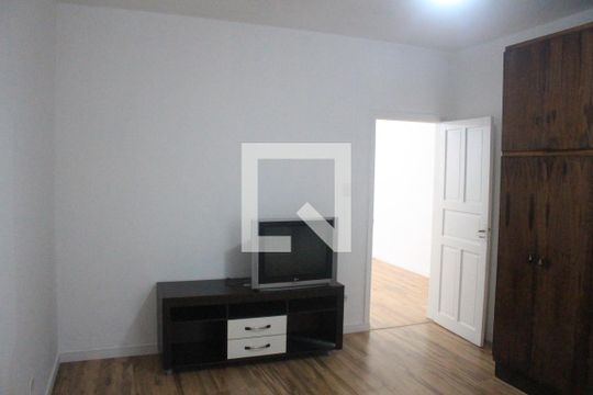 Quarto 1 de casa para alugar com 3 quartos, 180m² em Nova Gerti, São Caetano do Sul