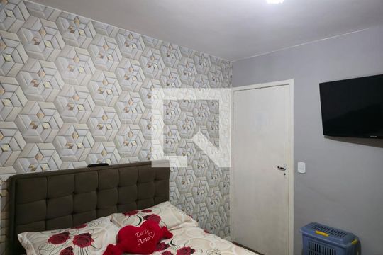 Quarto 01 de casa de condomínio para alugar com 2 quartos, 170m² em Jardim Albertina, Guarulhos