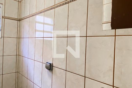 Lavabo de casa para alugar com 3 quartos, 150m² em Parque Boturussu, São Paulo