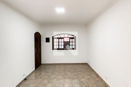 Sala de casa para alugar com 3 quartos, 150m² em Parque Boturussu, São Paulo