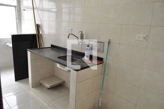 Apartamento à venda com 2 quartos, 55m² em Inhaúma, Rio de Janeiro