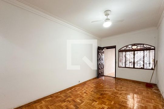 Sala de casa à venda com 2 quartos, 92m² em Cidade Miramar, São Bernardo do Campo