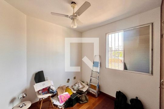 Apartamento à venda com 2 quartos, 80m² em Floresta, Belo Horizonte