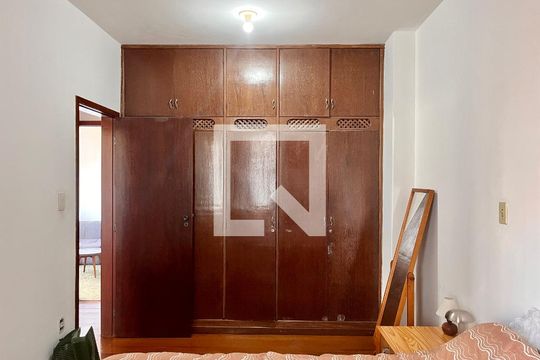 Apartamento à venda com 2 quartos, 80m² em Floresta, Belo Horizonte