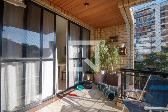 Sala Varanda  de apartamento à venda com 2 quartos, 132m² em Vila Isabel, Rio de Janeiro