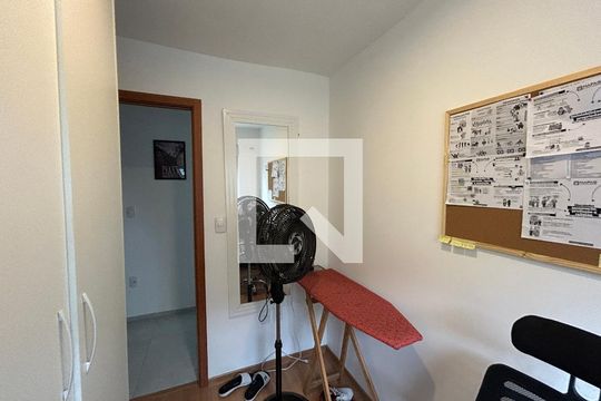 Quarto 1 de apartamento para alugar com 2 quartos, 41m² em Inhaúma, Rio de Janeiro