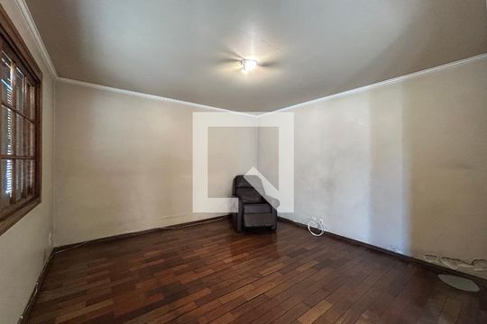 Quarto 1 de casa para alugar com 3 quartos, 167m² em Cidade Mãe do Céu, São Paulo