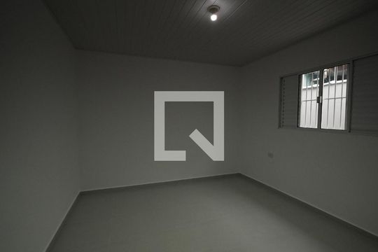 Casa para alugar com 3 quartos, 165m² em Vila Aquilino, Santo André