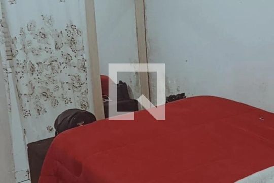 Quarto de apartamento à venda com 2 quartos, 6m² em Jardim Silvina, São Bernardo do Campo