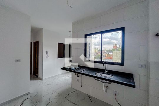 Cozinha de apartamento para alugar com 2 quartos, 41m² em Chácara Santo Antônio (zona Leste), São Paulo