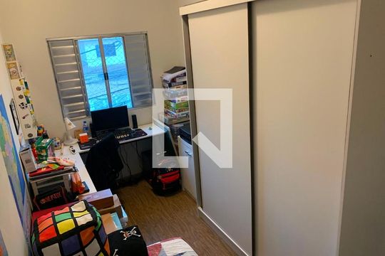 Quarto de casa à venda com 3 quartos, 125m² em Vila Monumento, São Paulo