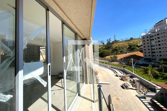 Varanda da Sala de casa de condomínio à venda com 3 quartos, 175m² em Buritis, Belo Horizonte