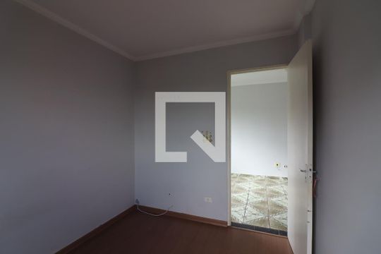 Quarto 1 de apartamento para alugar com 2 quartos, 57m² em Bairro Alves, São Bernardo do Campo