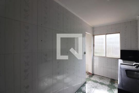 Cozinha  de apartamento para alugar com 2 quartos, 57m² em Bairro Alves, São Bernardo do Campo