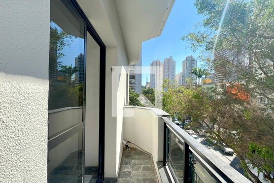 Varanda de apartamento à venda com 1 quarto, 58m² em Jardins, São Paulo