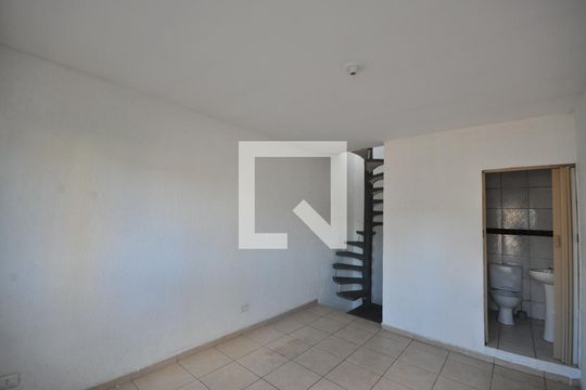 Quarto de casa para alugar com 1 quarto, 45m² em Vila Gustavo, São Paulo