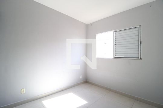 Quarto 2 de apartamento para alugar com 2 quartos, 69m² em Morumbi, Uberlândia
