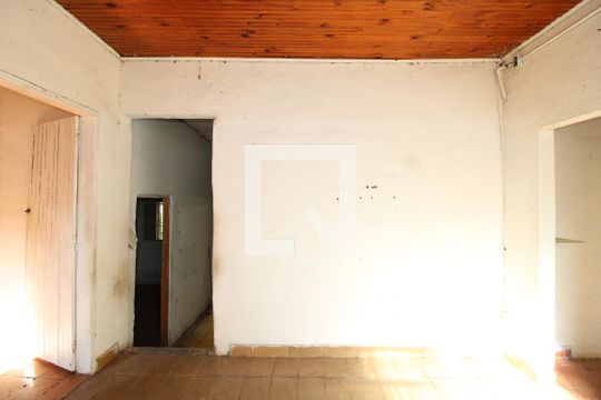 Sala de casa à venda com 3 quartos, 250m² em Jardim Sao Pedro, São Paulo