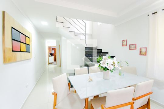 Sala de casa à venda com 5 quartos, 168m² em Jardim Santa Mena, Guarulhos