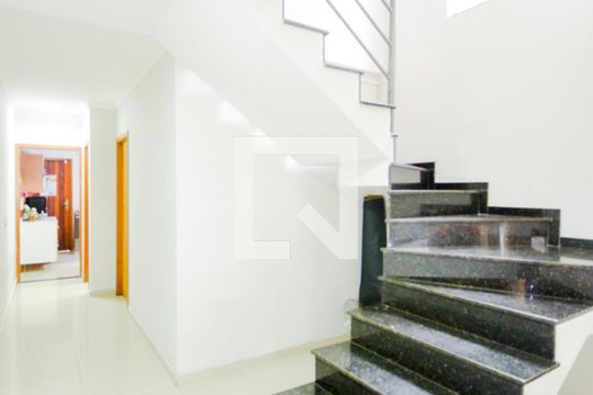 Sala de casa à venda com 5 quartos, 168m² em Jardim Santa Mena, Guarulhos