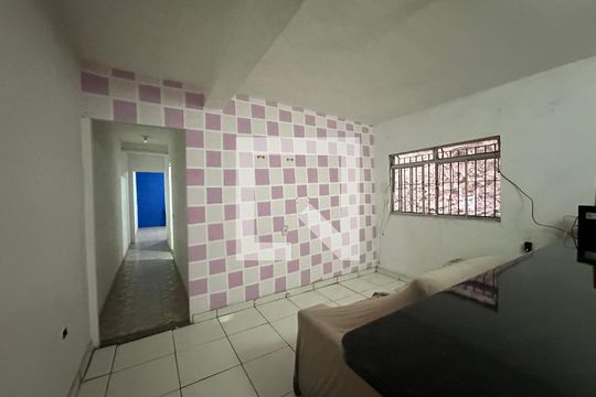 Casa para alugar com 2 quartos, 65m² em Parque Imperial, Barueri