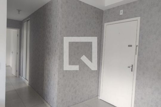 Corredor de apartamento à venda com 2 quartos, 54m² em Jardim do Líbano, Barueri