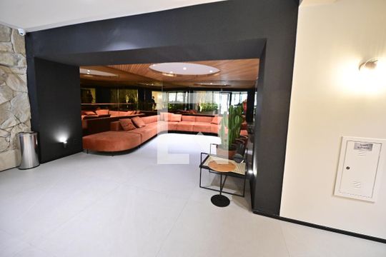 Apartamento à venda com 2 quartos, 69m² em Setor Bueno, Goiânia
