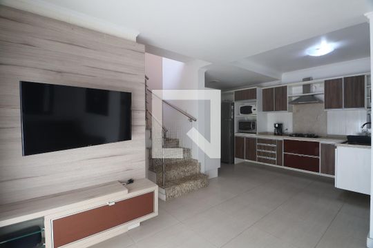 Sala/Cozinha de casa à venda com 2 quartos, 77m² em Igara, Canoas