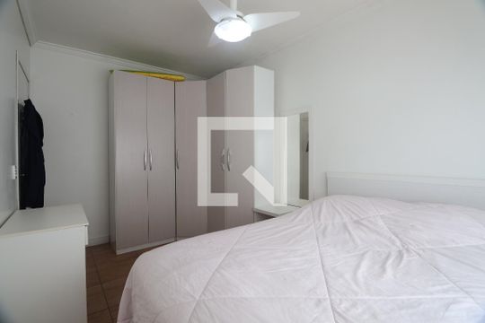 Quarto 2 de casa à venda com 2 quartos, 77m² em Igara, Canoas