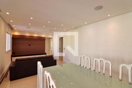 Apartamento para alugar com 2 quartos, 107m² em Vila Lusitania, São Bernardo do Campo