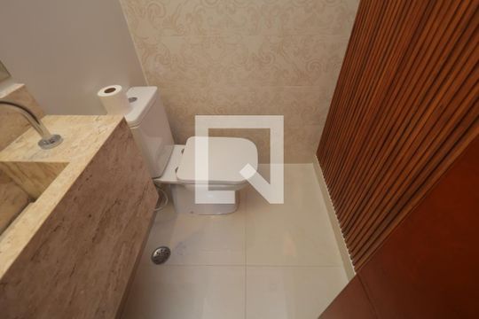 Lavabo de casa para alugar com 3 quartos, 163m² em Liberdade, São Paulo