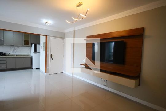 Sala de apartamento à venda com 3 quartos, 75m² em Vila Osasco, Osasco