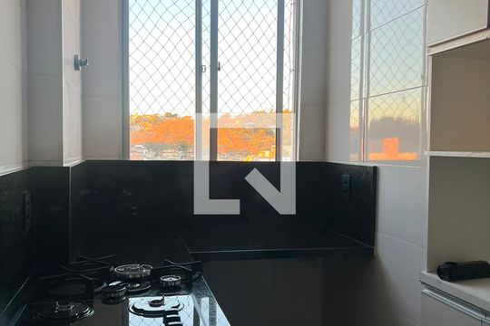 Cozinha de apartamento à venda com 2 quartos, 95m² em Pousada Santo Antonio, Belo Horizonte